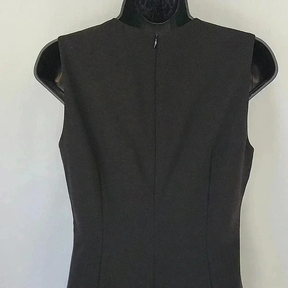 Calvin Klein Sleeveless Sheath Dress w/ Grommet Hem Size 2 - Picture 6 of 14